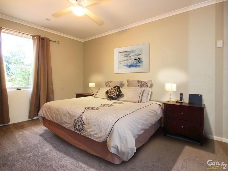 23 Simeon Crescent, Morphett Vale SA 5162