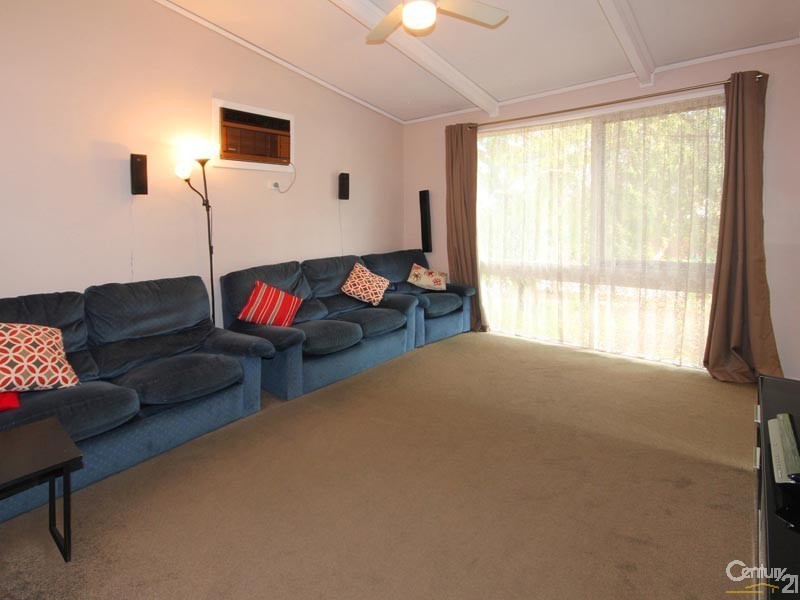 7 Olympia Crescent, Hackham West SA 5163