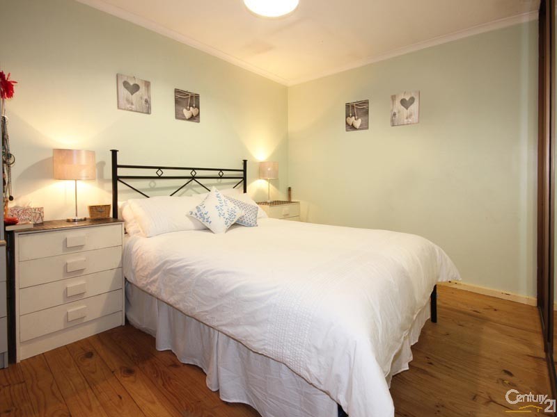 7 Olympia Crescent, Hackham West SA 5163