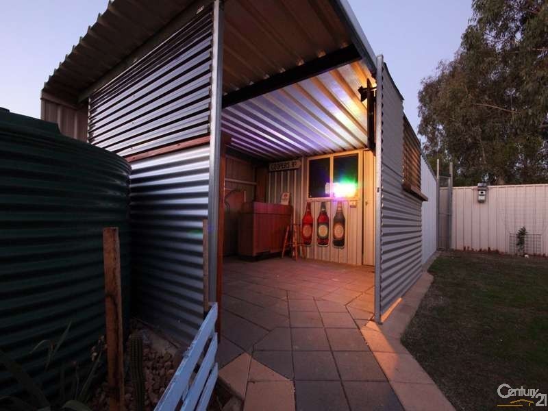 13A Third Avenue, Moana SA 5169