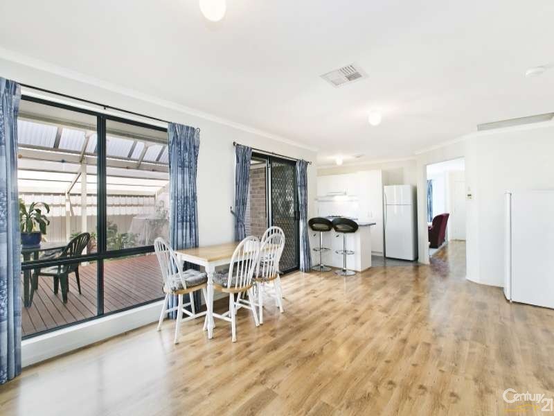 16 Hartland Avenue, Christie Downs SA 5164