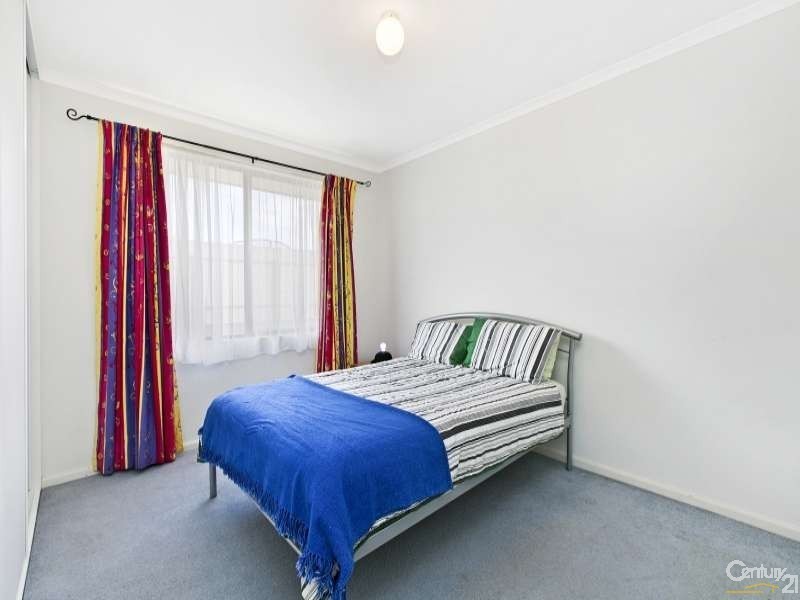 16 Hartland Avenue, Christie Downs SA 5164