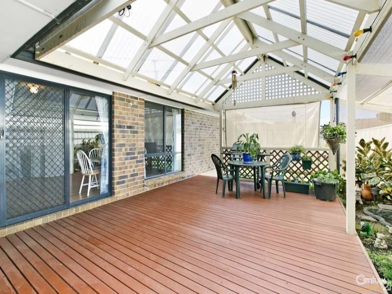 16 Hartland Avenue, Christie Downs SA 5164