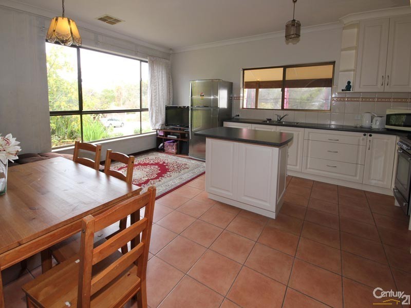 3 Barry Street, Port Noarlunga SA 5167