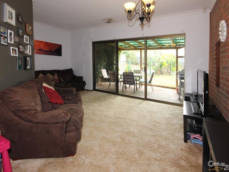 3 Barry Street, Port Noarlunga SA 5167
