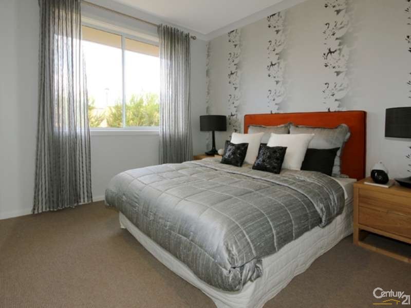 14 Bollard Avenue, Seaford Meadows SA 5169