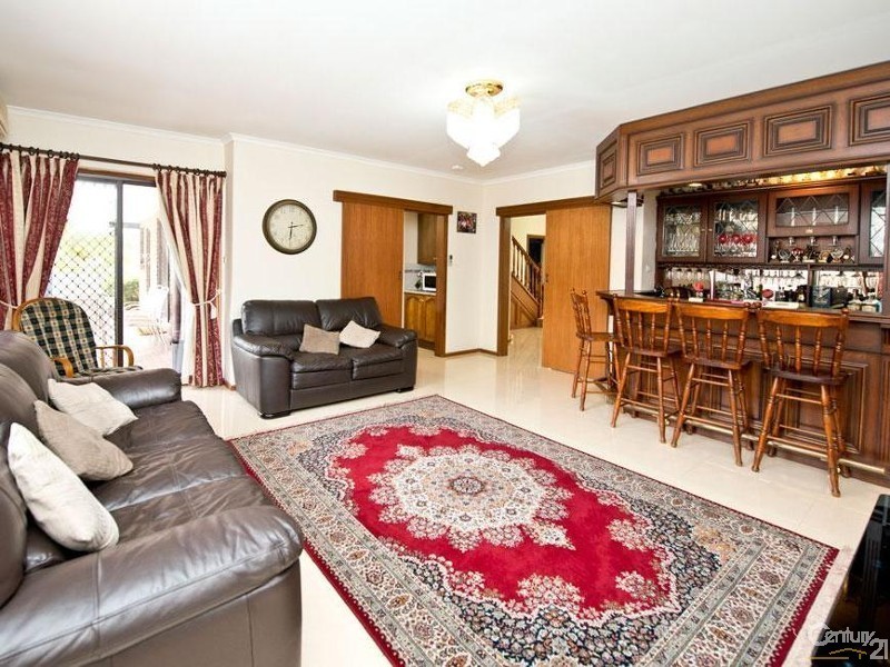4 Morley Street, Flagstaff Hill SA 5159