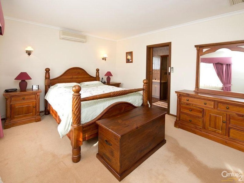 4 Morley Street, Flagstaff Hill SA 5159