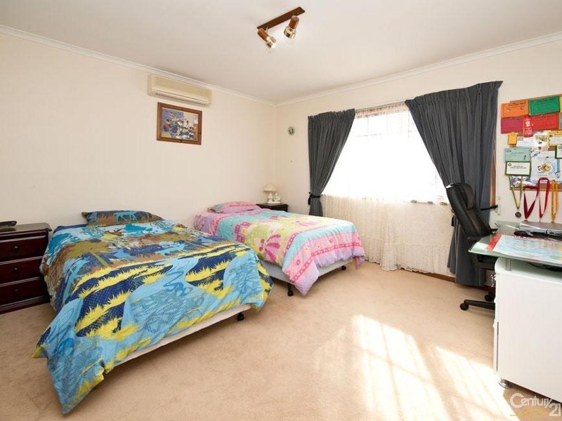 4 Morley Street, Flagstaff Hill SA 5159