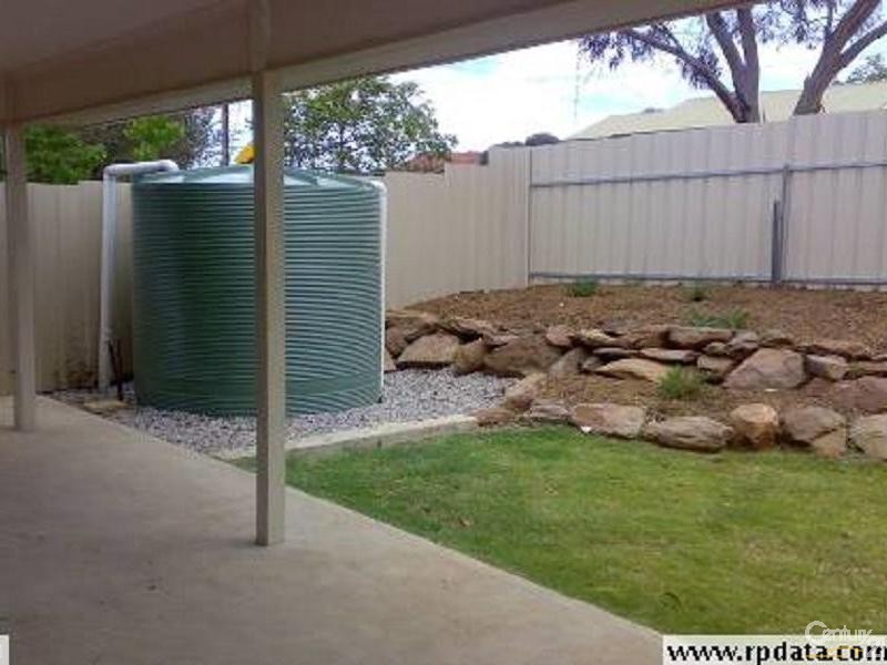 1/6 Booth Avenue, Morphett Vale SA 5162