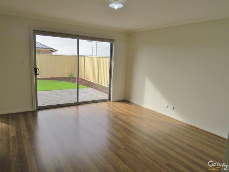 31 Cook Street, Seaford Meadows SA 5169