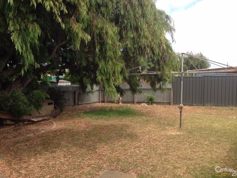 15 Sismey Road, Christies Beach SA 5165