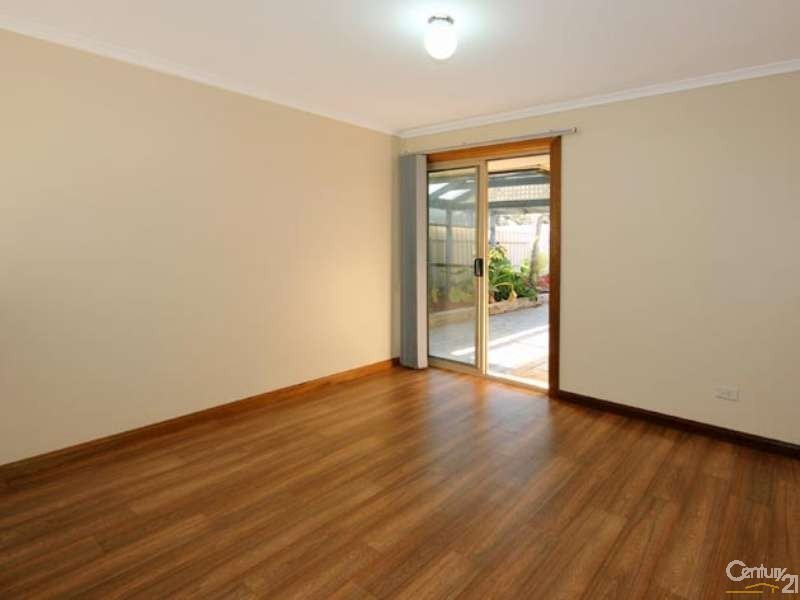 8 Seaspray Court, Seaford Rise SA 5169