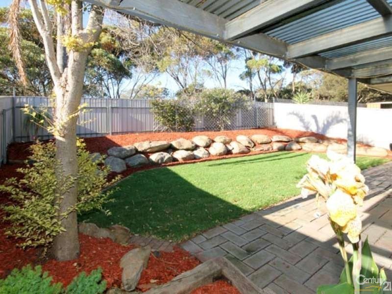 8 Seaspray Court, Seaford Rise SA 5169