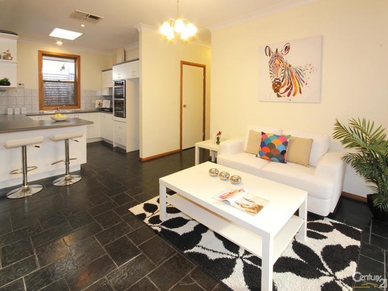 523 Commercial Road, Moana SA 5169