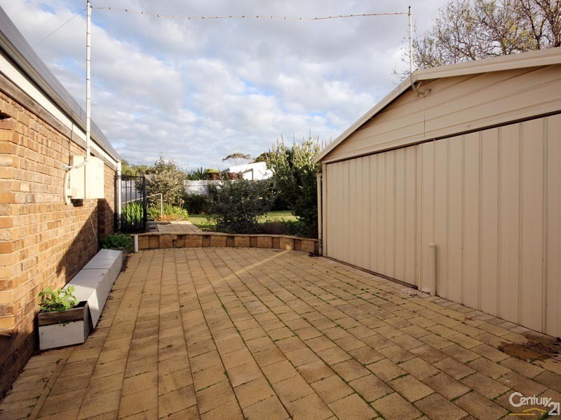 523 Commercial Road, Moana SA 5169