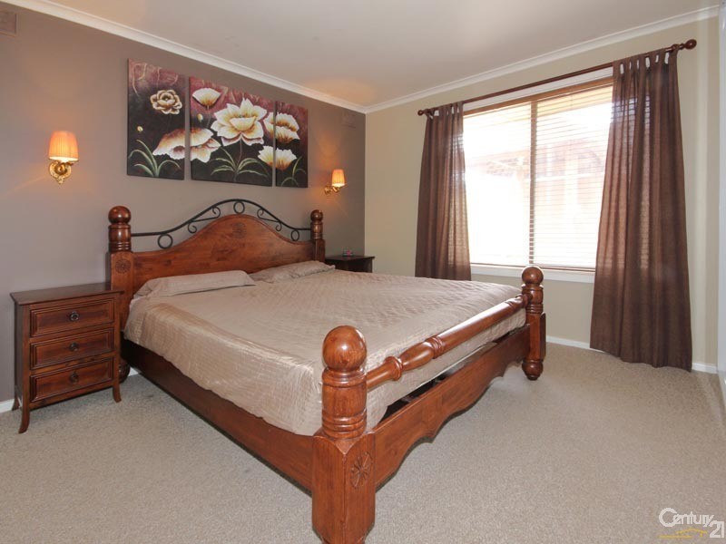 24 Sherfield Road, Morphett Vale SA 5162