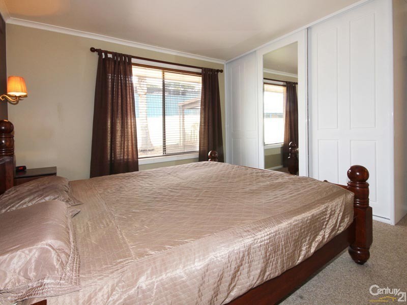 24 Sherfield Road, Morphett Vale SA 5162