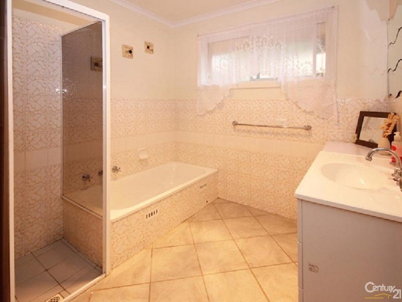 24 Sherfield Road, Morphett Vale SA 5162