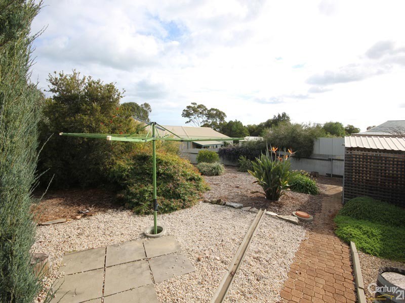 17 Aberdeen Street, Sellicks Beach SA 5174