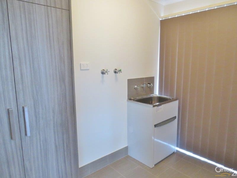 66 Prow Drive, Seaford Meadows SA 5169