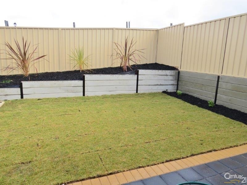 66 Prow Drive, Seaford Meadows SA 5169