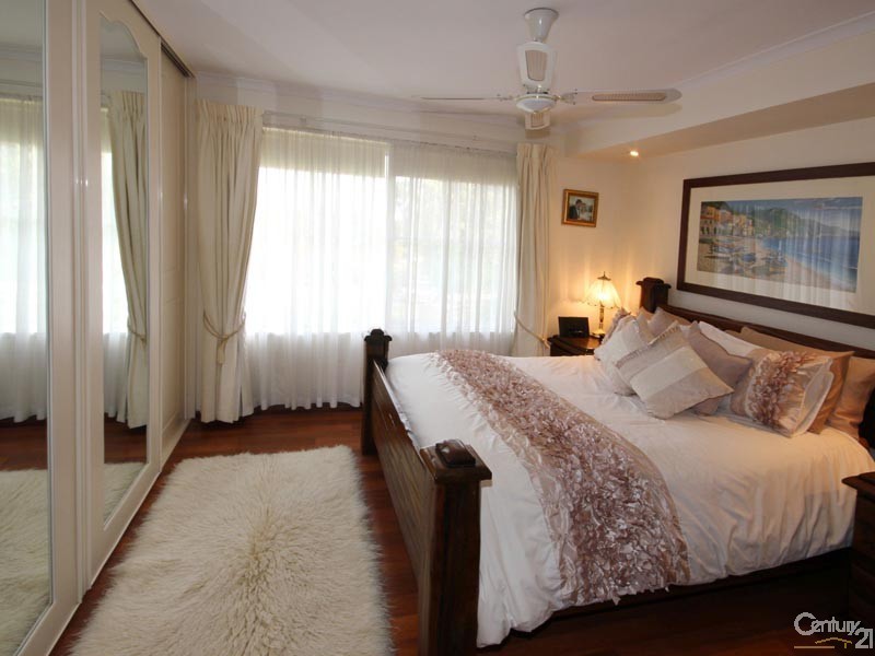 10 Rubin Crescent, Happy Valley SA 5159