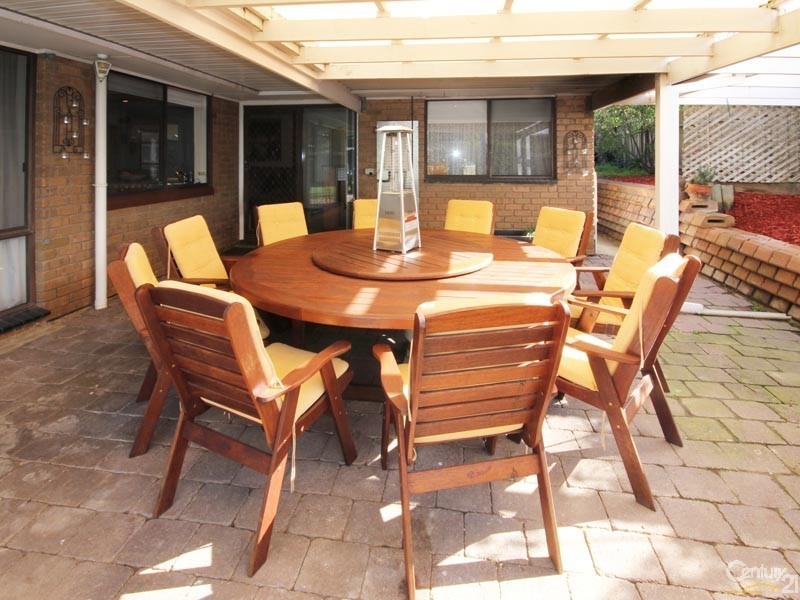 10 Rubin Crescent, Happy Valley SA 5159