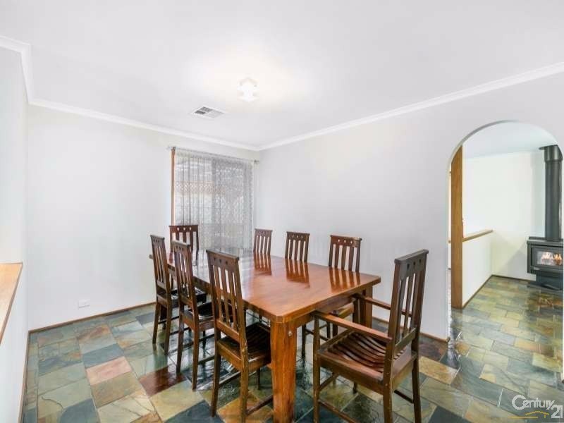 11 Northumberland Road, Onkaparinga Hills SA 5163