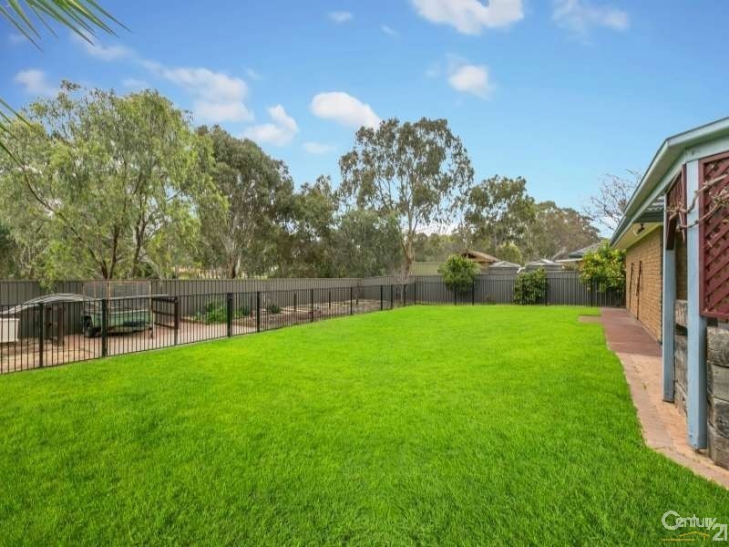 11 Northumberland Road, Onkaparinga Hills SA 5163