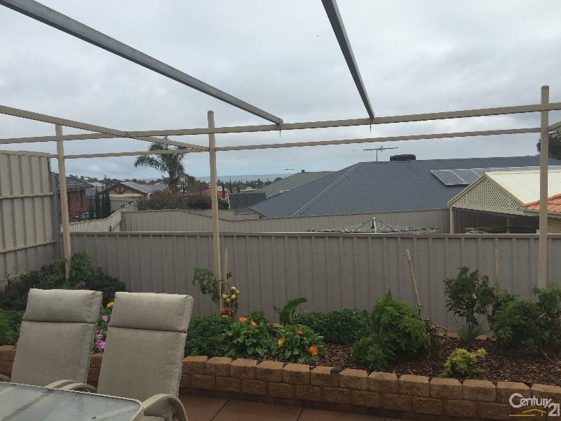 12 Brighton Drive, Seaford Rise SA 5169