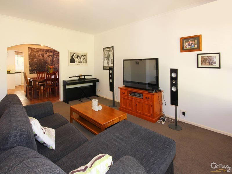 33 Homestead Drive, Aberfoyle Park SA 5159