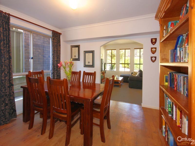 33 Homestead Drive, Aberfoyle Park SA 5159