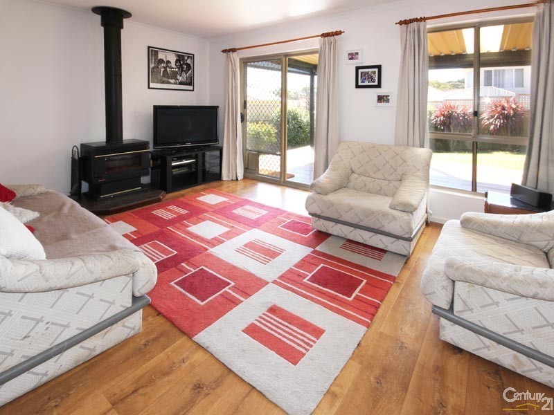 33 Homestead Drive, Aberfoyle Park SA 5159
