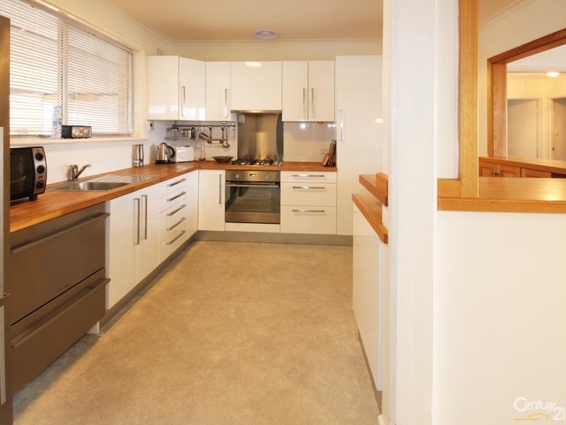 25 Baden Terrace, O’sullivan Beach SA 5166