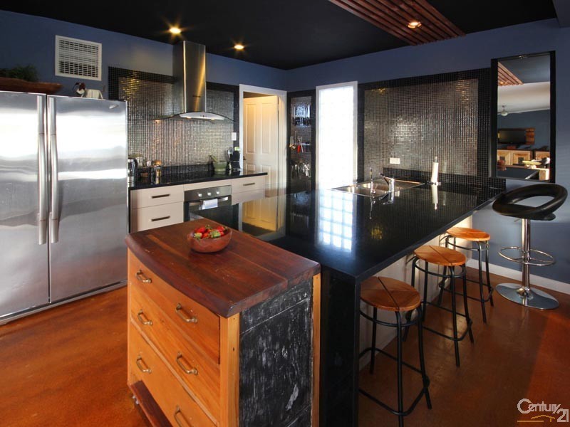 33 Seabreeze Crescent, Maslin Beach SA 5170