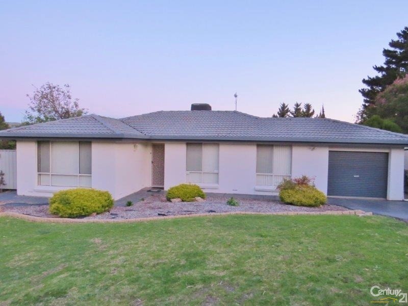 2 Ween Ave, Happy Valley SA 5159