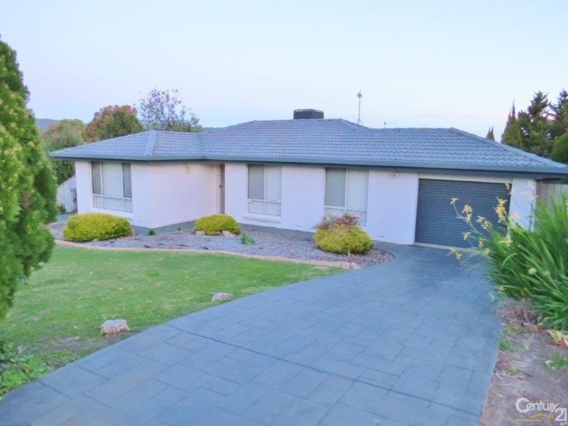 2 Ween Ave, Happy Valley SA 5159