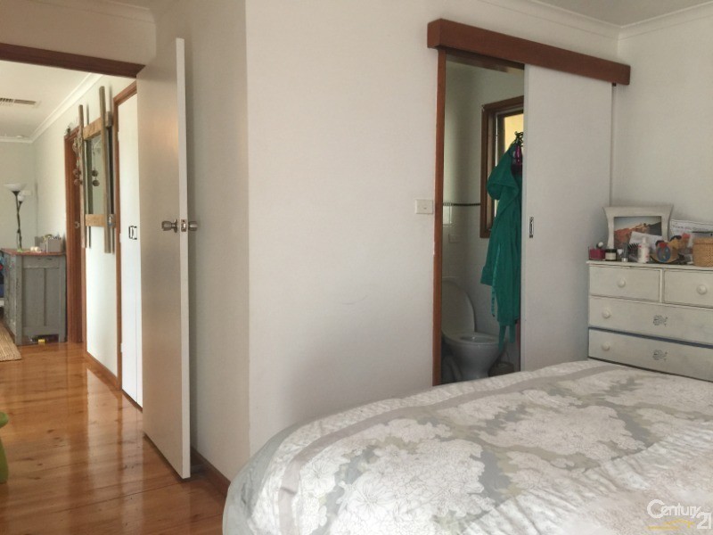 16 Helsinki Road, Hackham West SA 5163