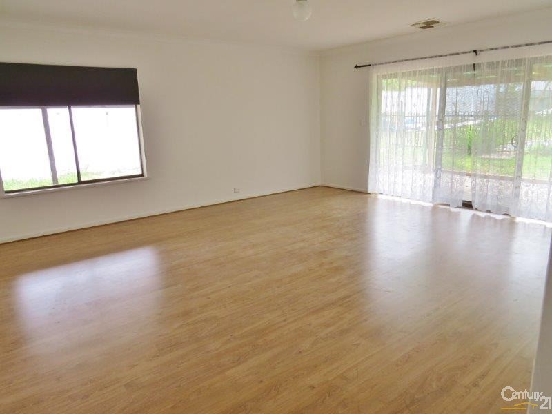 3 Barry Street, Port Noarlunga SA 5167