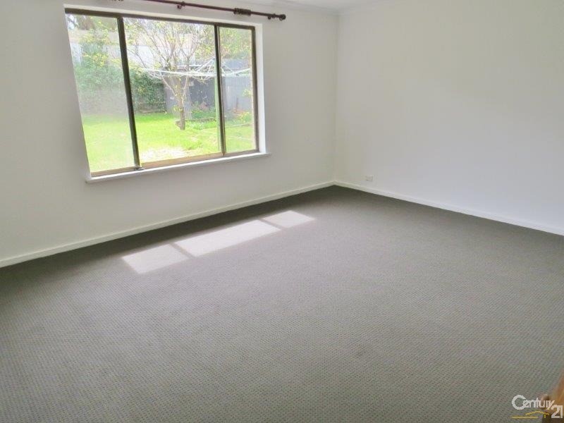 3 Barry Street, Port Noarlunga SA 5167