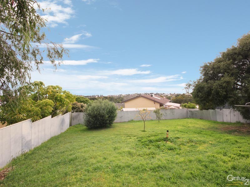 3 Castine Street, Port Noarlunga SA 5167