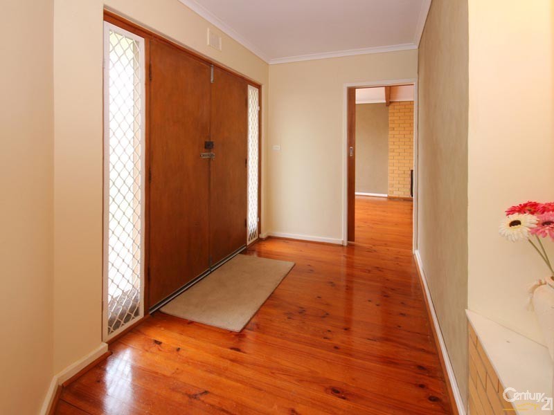 14 Helmsman Terrace, Seaford SA 5169