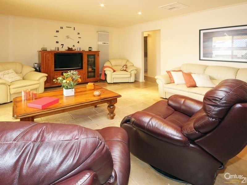 5 Barnview Court, Morphett Vale SA 5162