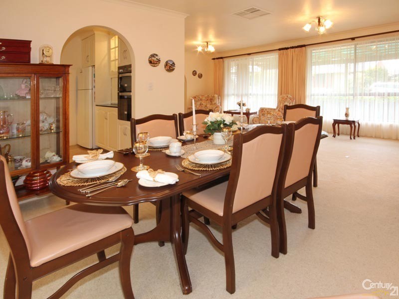 5 Barnview Court, Morphett Vale SA 5162