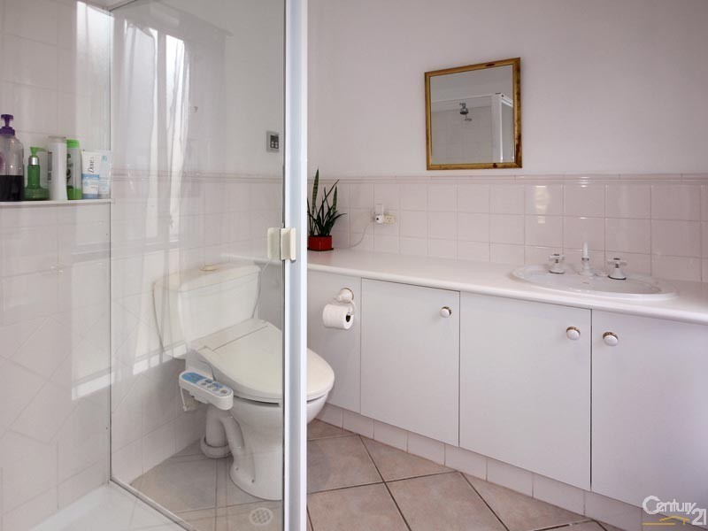 1 Sunderland Crescent, Seaford SA 5169