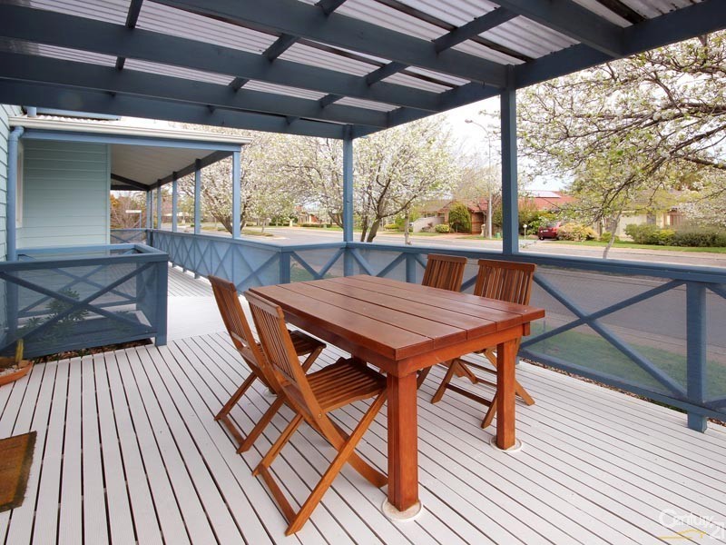 1 Sunderland Crescent, Seaford SA 5169