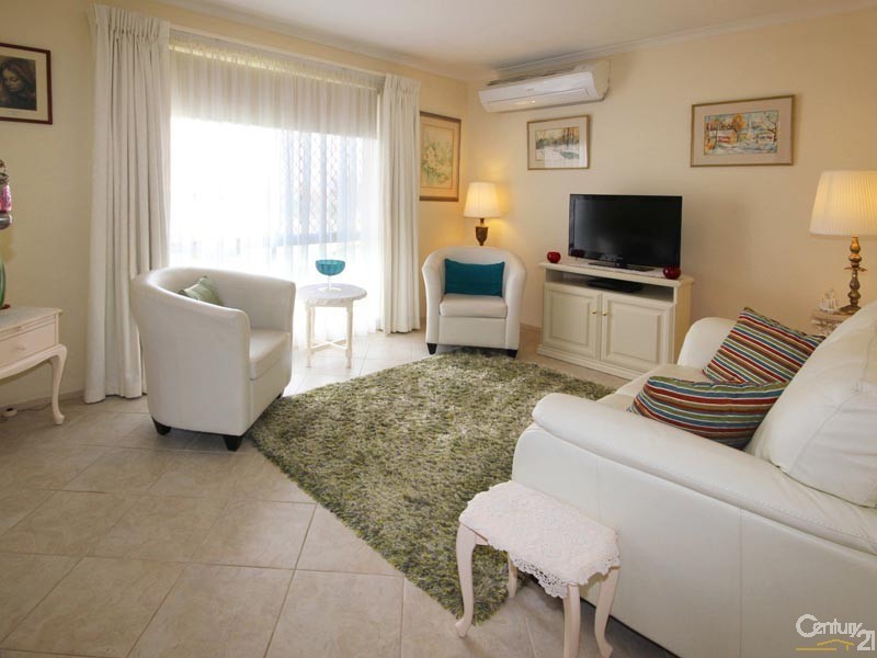 4 Goulding Grove, Noarlunga Downs SA 5168