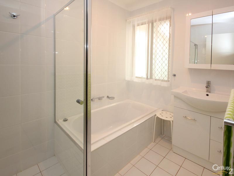 4 Goulding Grove, Noarlunga Downs SA 5168