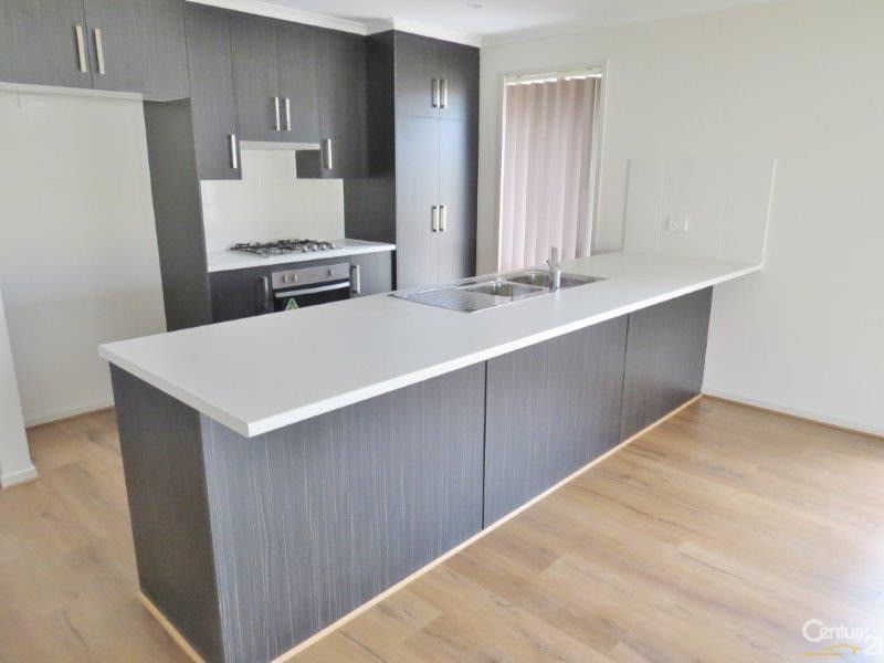 32 Cook Street, Seaford Meadows SA 5169